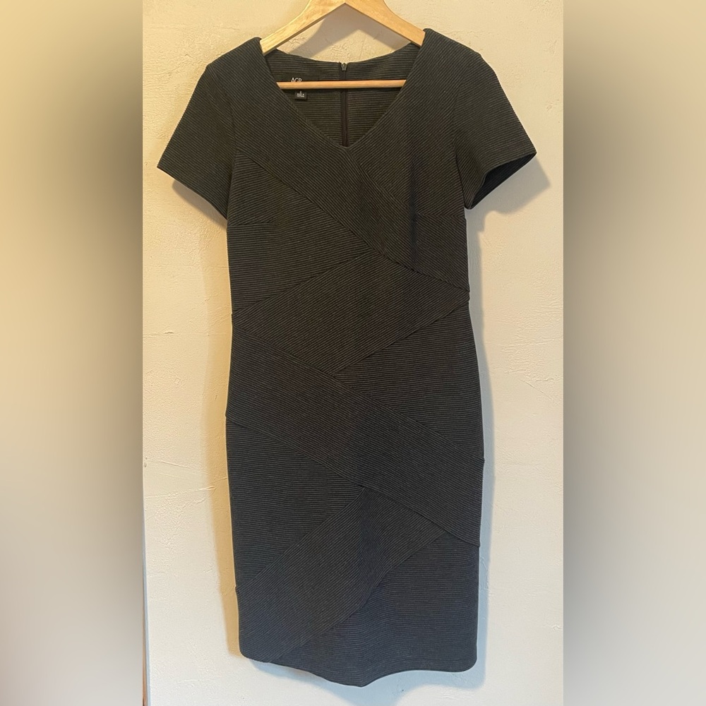 AGB Charcoal Zig-Zag Pattern Shift Dress